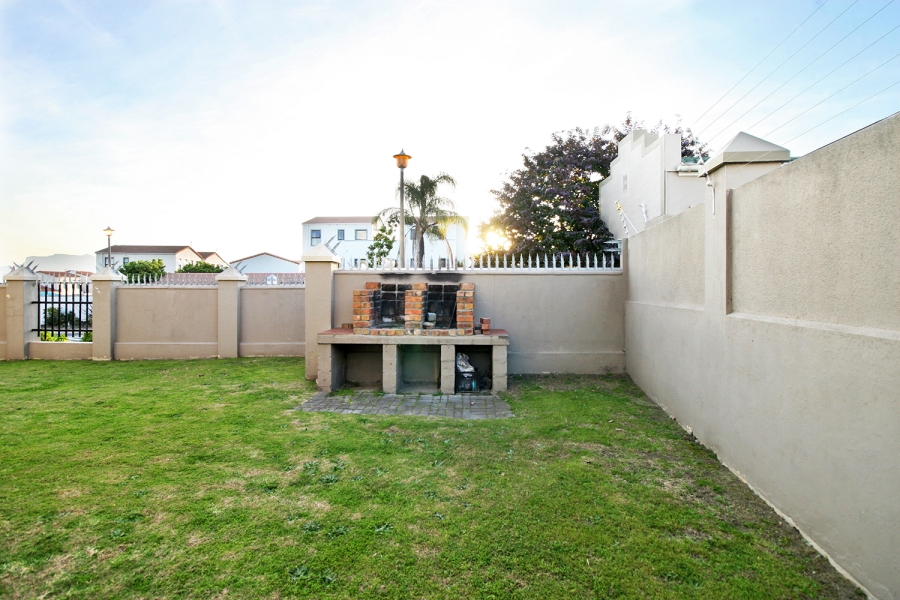 2 Bedroom Property for Sale in De Tijger Western Cape